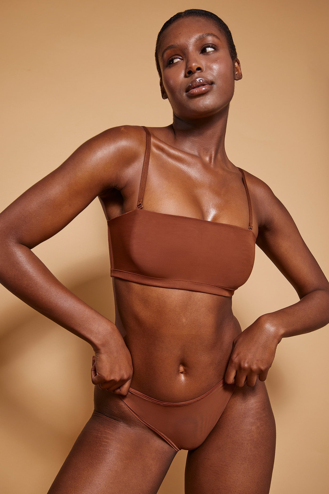 Soft Mesh Bandeau Bra in Chestnut