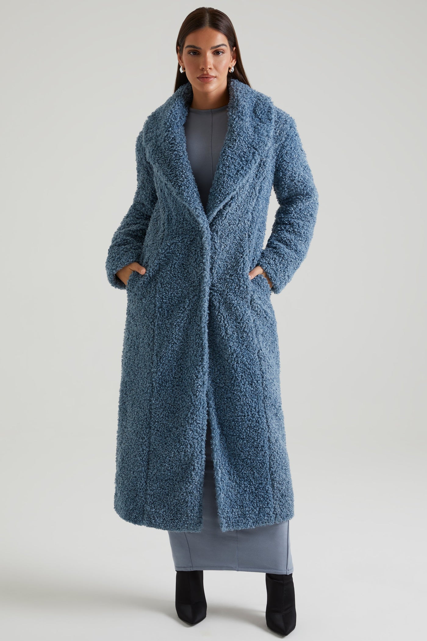 Long Shearling Coat in Blue