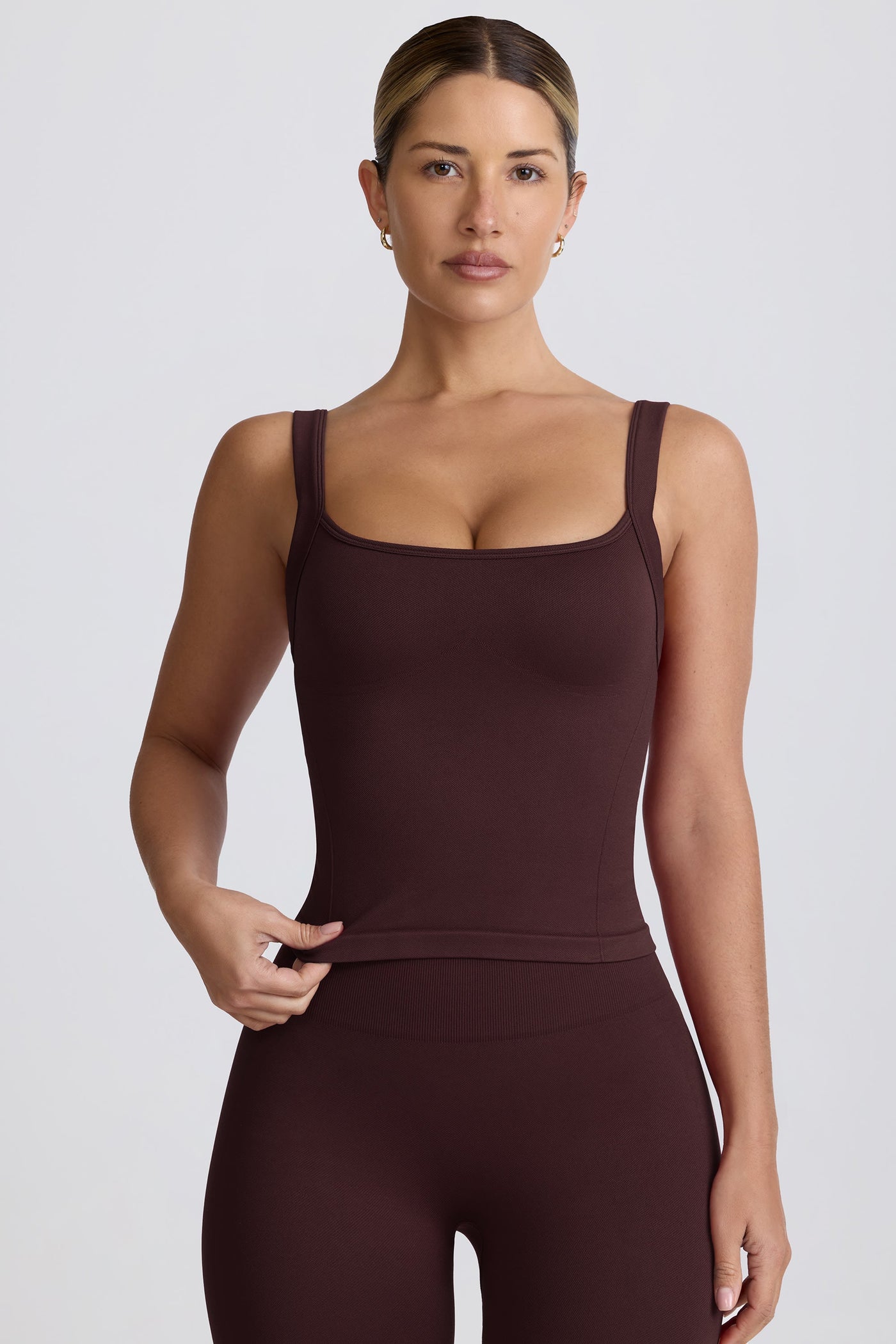 Super Sculpt Seamless Longline Tank Top in Chocolate